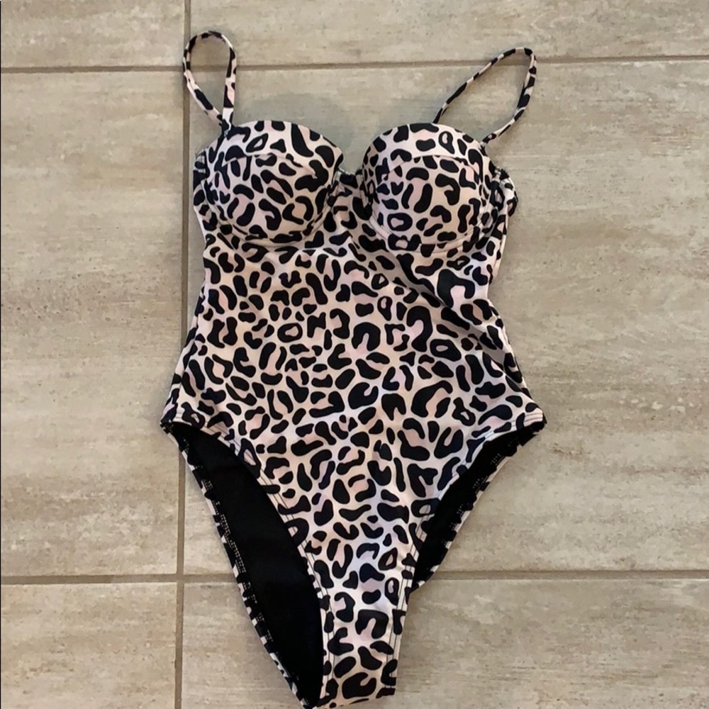 Beautiful one piece swim suit